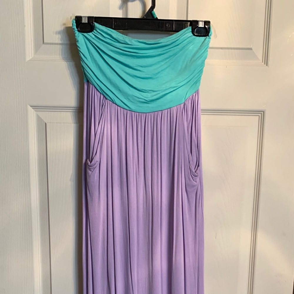 Maxi dresses - Picture 5 of 6